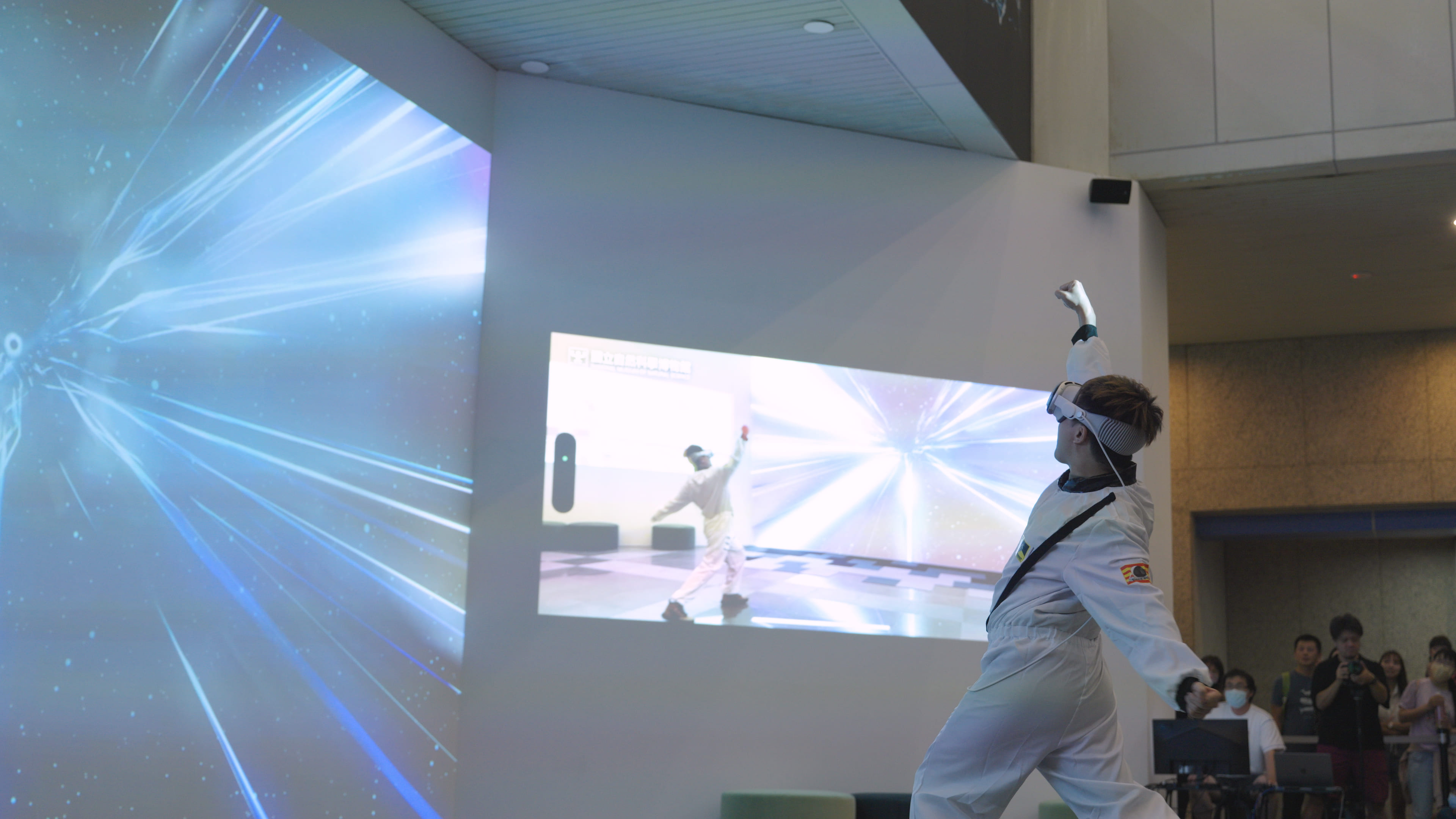 NY Digital Awards Winner - NMNS XUPER-REAL Immersive Theater -- XR Expedition Team