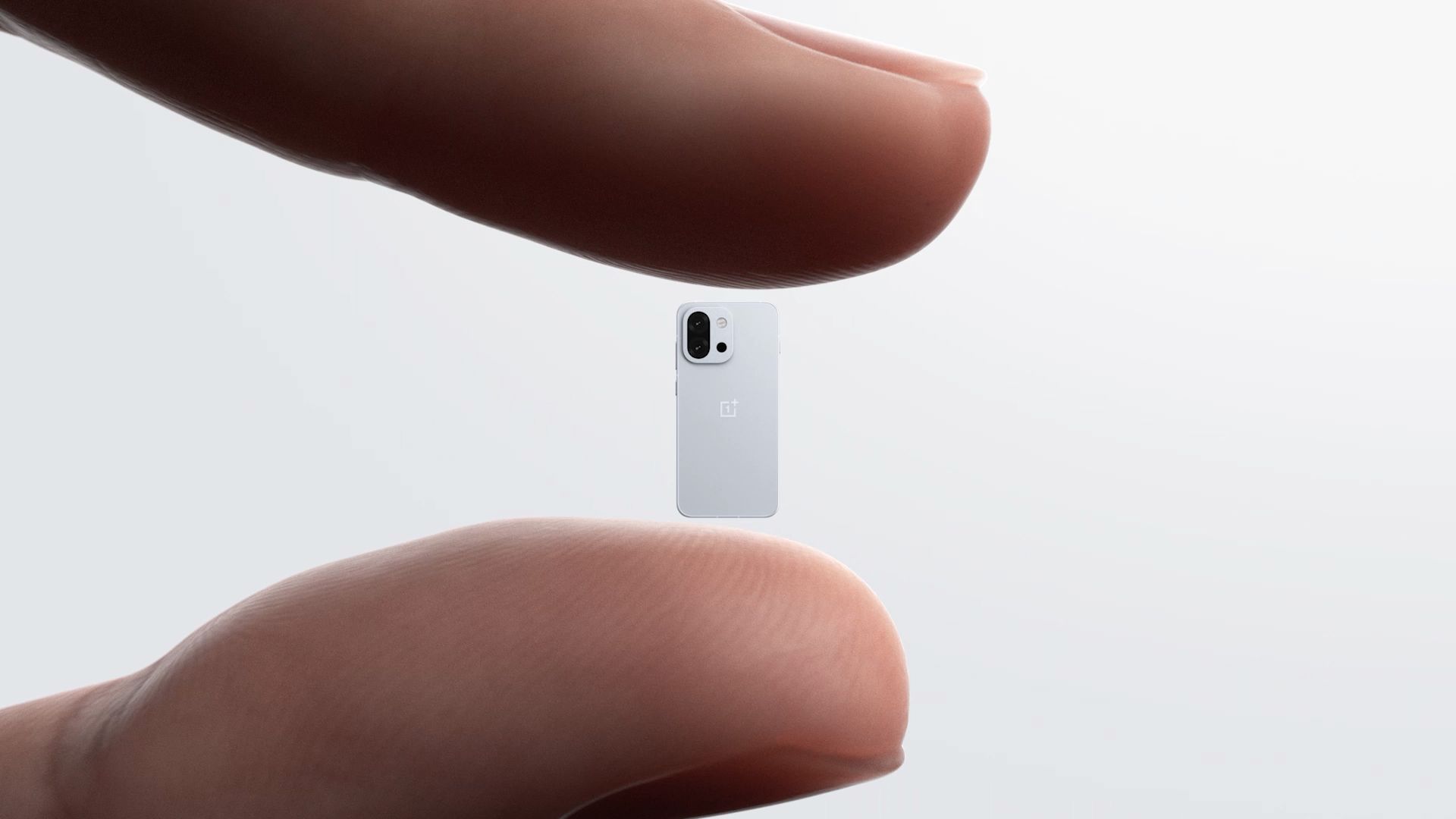 NY Digital Awards Winner - OnePlus 13T “Small Screen, Big Power” Promotional Video