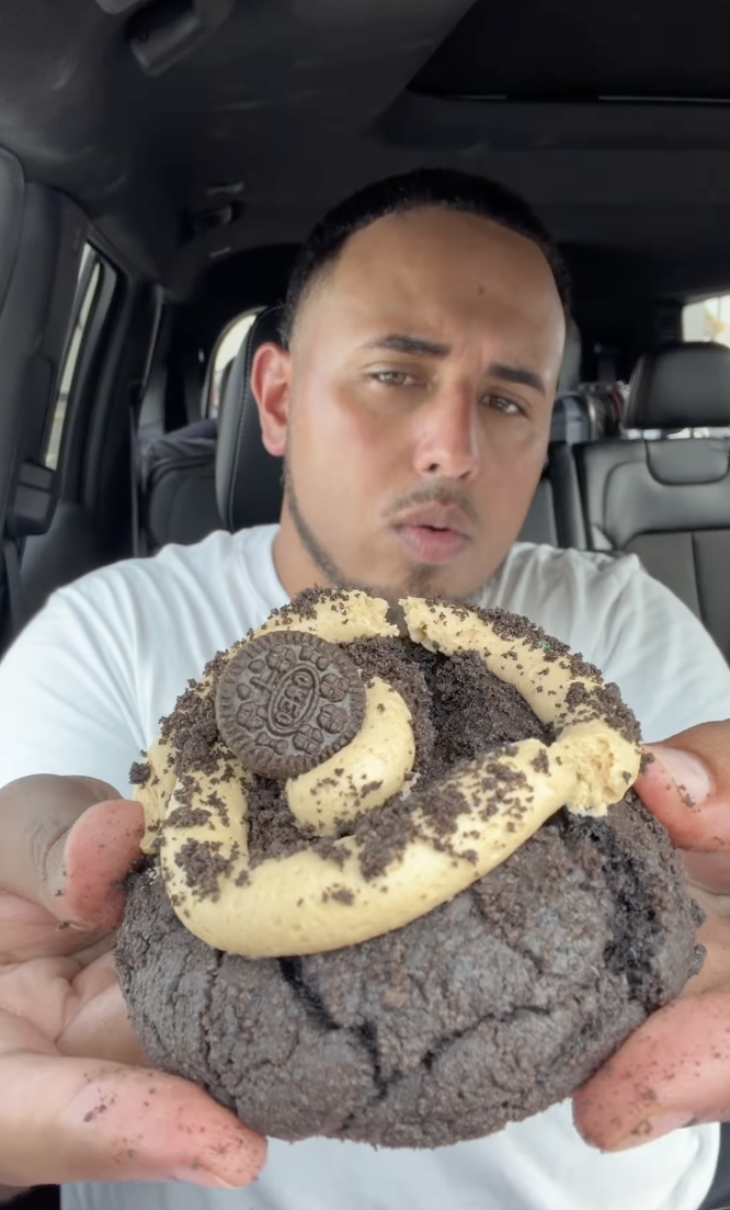 NY Digital Awards Winner - Two Cookies. Two Weeks. Nationwide Crave.